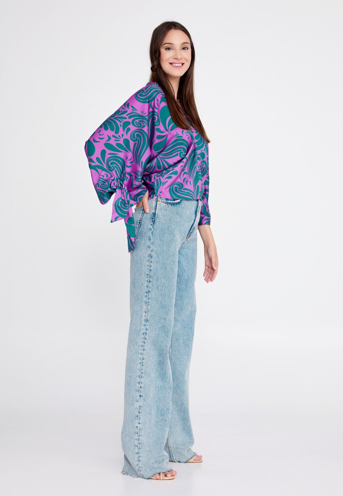 Leste Luxe Kimono