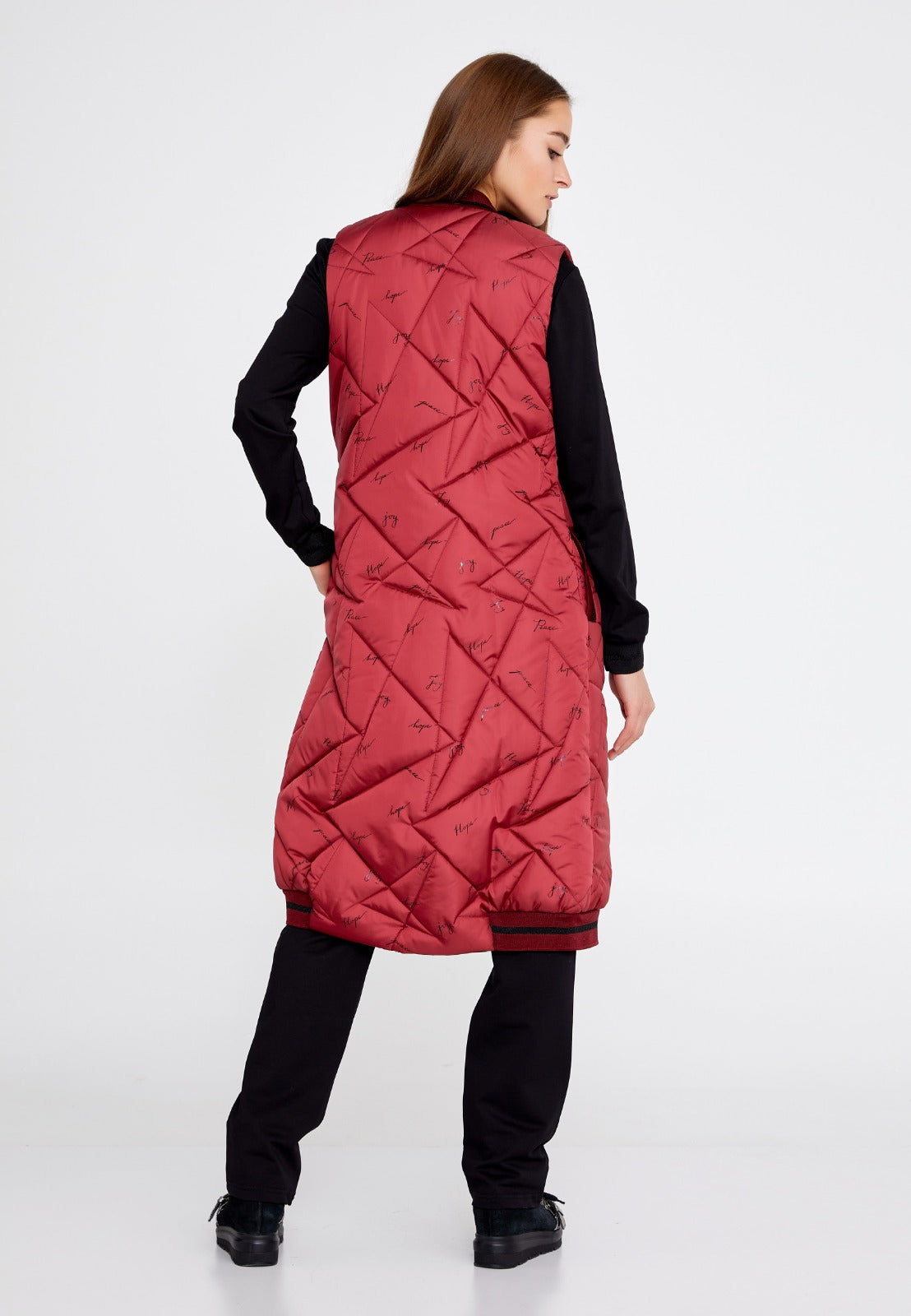 Crismson Sophistique’ Quilted. (3 piece set)